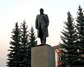 Новости за 90 секунд: Орел занимает 109 место в рейтинге по качеству дорог, наш город примет патриотический автопробег, а памятник В.И. Ленину на площ...