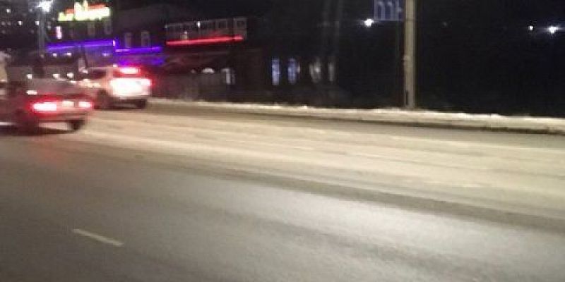 На улице Раздольной в Орле подправили движение по полосам на перекрестке