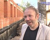 Капитально ремонтируется или дом был снесен