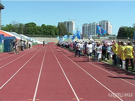 "Юные" спортсмены встретились, чтобы вспомнить былые победы 