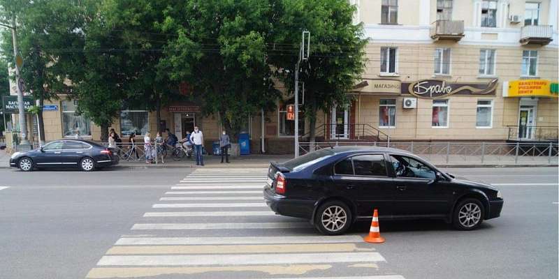 Летел на красный: в Орле водитель «Шкоды» сбил подростка на велосипеде