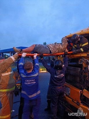 В Ливнах спасли человека, у которого случился инсульт и он упал в воду