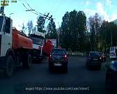 Видео авария с бензовозом в Орле