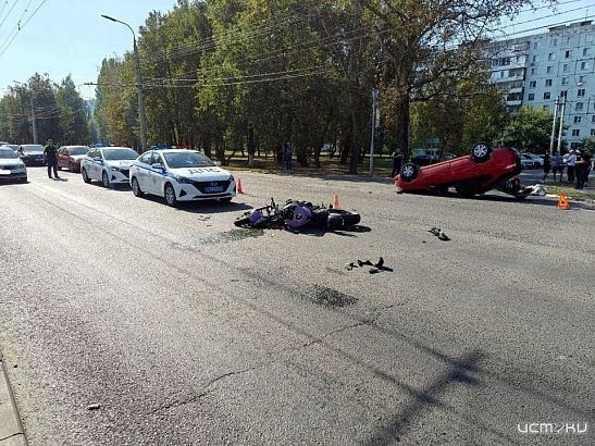 На Московском шоссе в аварии разбился 26-летний мотоциклист На Московском шоссе в аварии разбился 26-летний мотоциклист