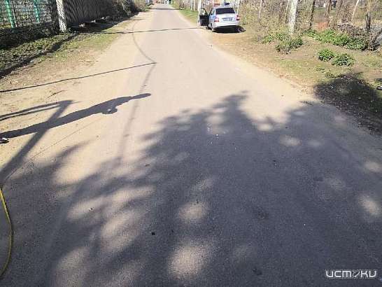 На Орловщине двухлетний малыш оказался под колесами легковушки 