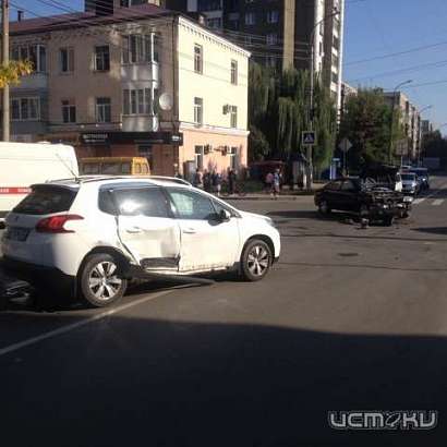 Накануне в центре Орла произошла серьезная авария