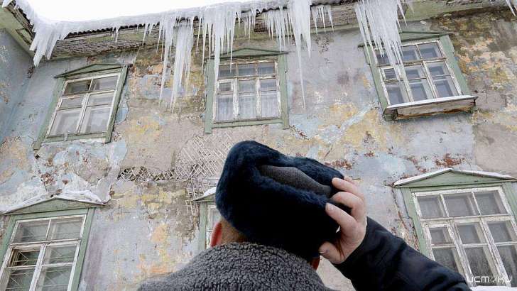 Директору орловской УК дали условный срок за сосульку