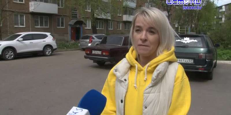 Течет вода из розеток? Отключите свет. Советует управляющая компания одинокой маме с детьми на ул. Рощинская