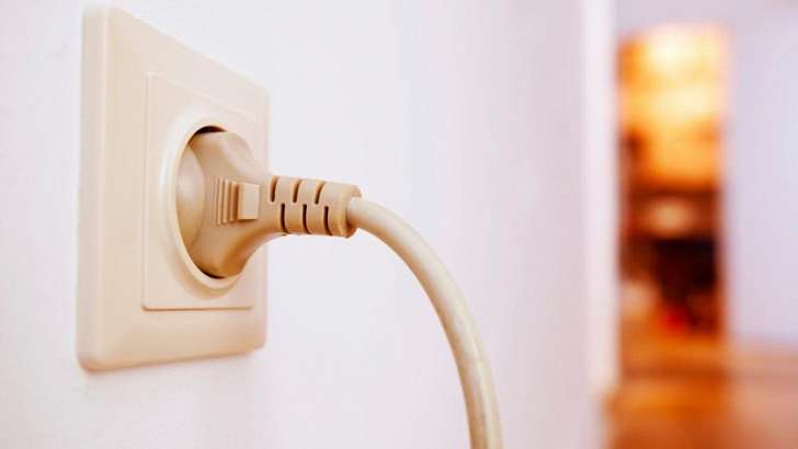 Орловчанам одной из улиц сегодня предстоит 3 часа прожить без электроприборов