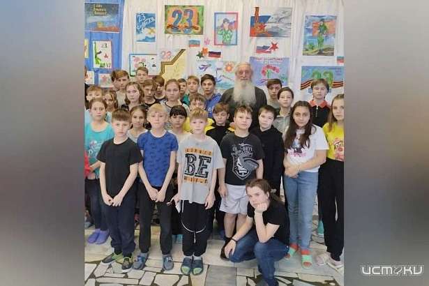 Орловский священник рассказал сиротам о подвигах святых защитников Руси