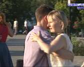 Более 830 пар кружили под одну мелодию. Волны большого танго флэшмоба докатились недавно до Орла