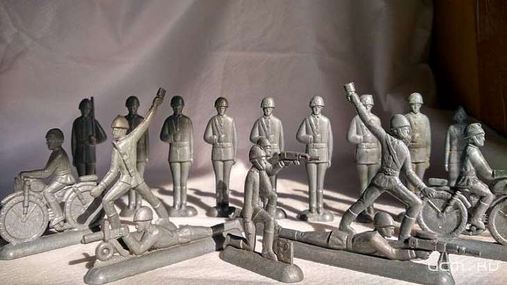 В Орле открылась выставка "Солдатики моего детства"