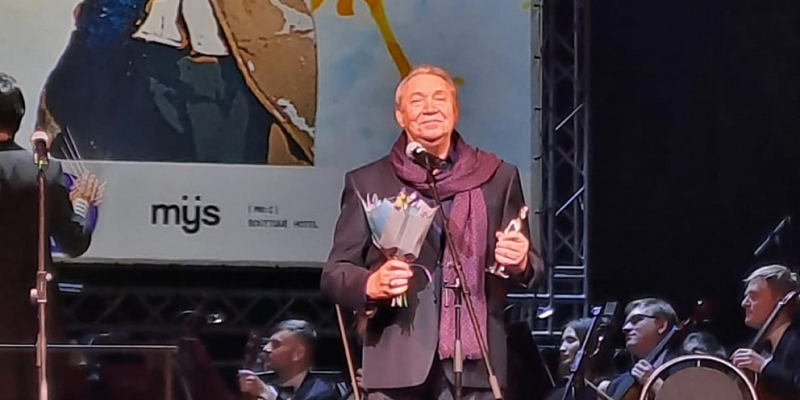 Орловский актёр и педагог Павел Легкобит получил премию «Признание»