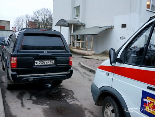 Новости за 90 секунд: в Орле напротив здания МЧС горела машина, вечеринка студентов ОГУ привела к дисциплинарному наказанию работников вуза и наш земляк режиссер Сегал собирает деньги на новый фильм