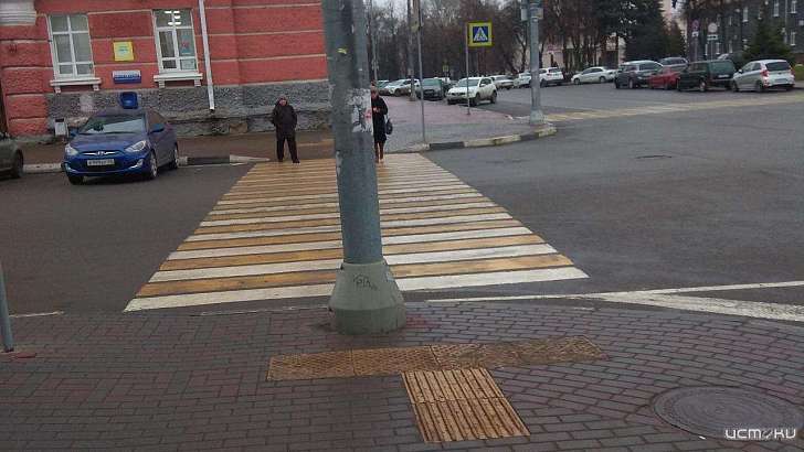В центре Орла все-таки перенесут нелепый пешеходный переход