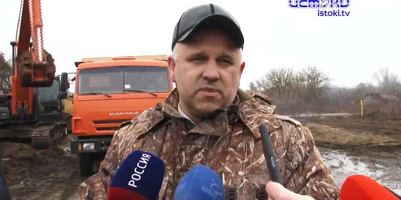 Быстро и качественно — не про наших дорожников: в Орле идет ямочный ремонт пер. Маслозаводского