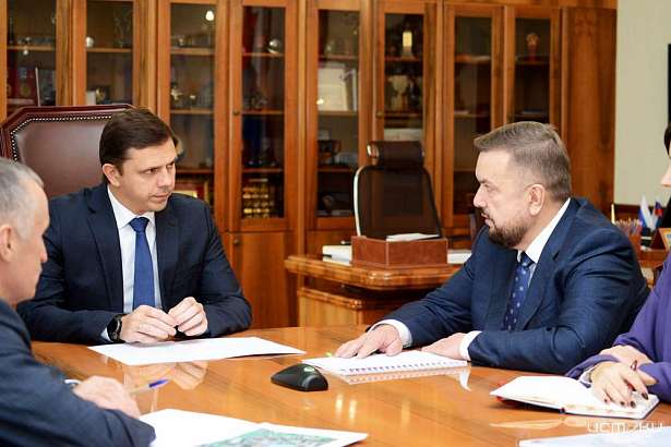 Рабочая встреча начальника МЖД и губернатора Орловской области состоялась сегодня в Орле