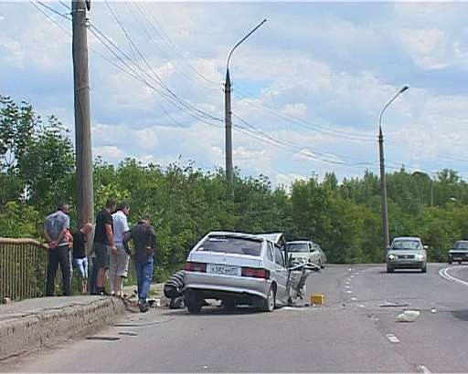 Авария на улице Раздольной