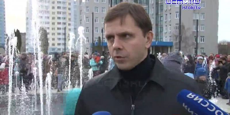 Здание завода УВМ портит вид обновленной площади: что об этом думает Клычков