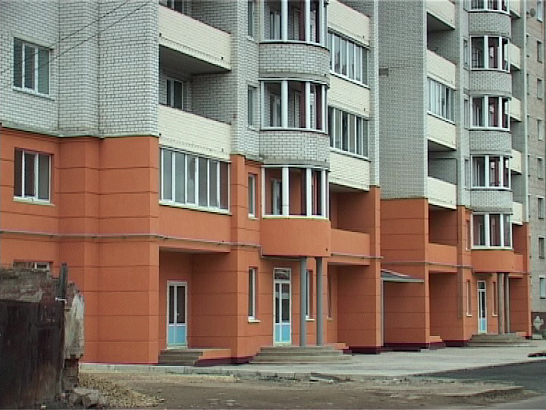 В городской администрации : жилье для молодых семей