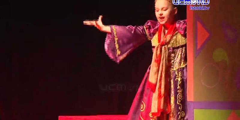 Юные воспитанники студии Gala разыграли сказку на сцене театра кукол