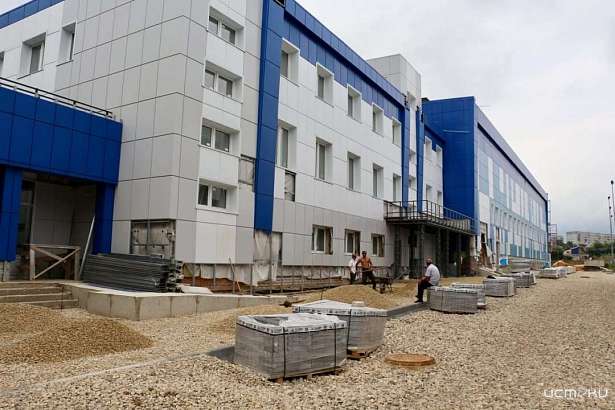 В Орле продолжается реконструкция многофункционального спорткомплекса