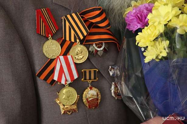 Ко Дню Победы в Орловской области 407 ветеранов получат по 10 тысяч рублей