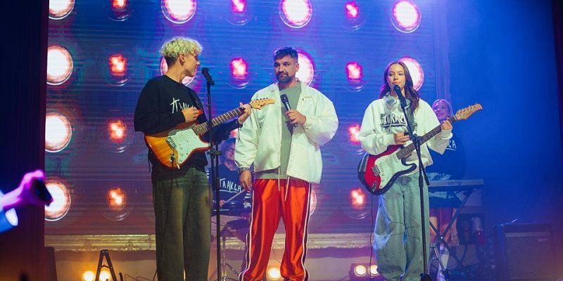 Новые приключения «Плаксы» с Бастой и группой «Три дня дождя» — скоро на Wink.ru и СТС