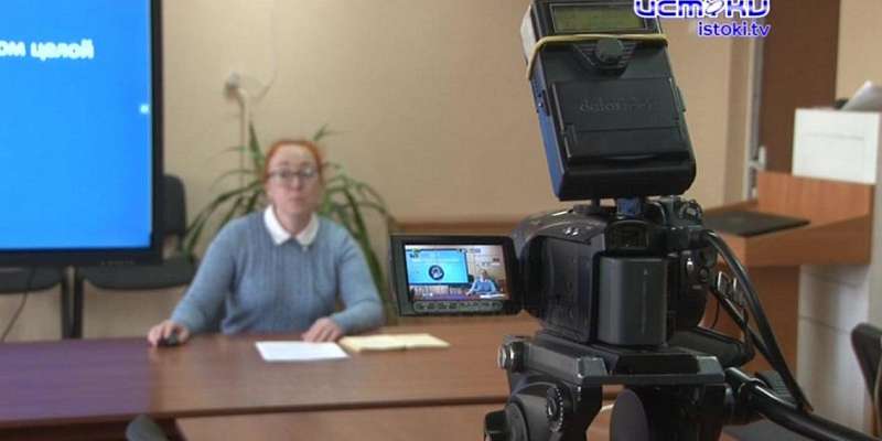 Видеолекции для обучения на удаленке: орловская гимназия открыла импровизированную телестудию