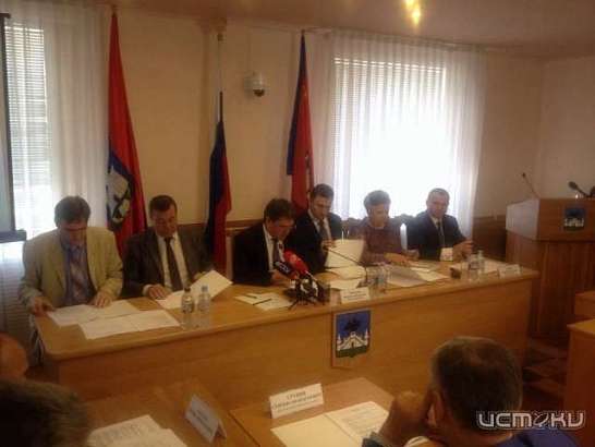 В новом горсовете осталось 4 заместителя мэра