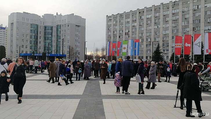 Фоторепортаж: площадь Содружества в Орле обрела вторую жизнь