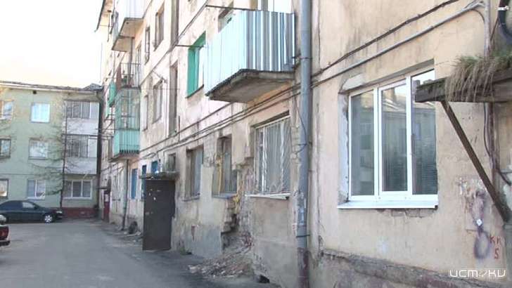 11 человек остаются в аварийном доме на ул. Калинина в Орле