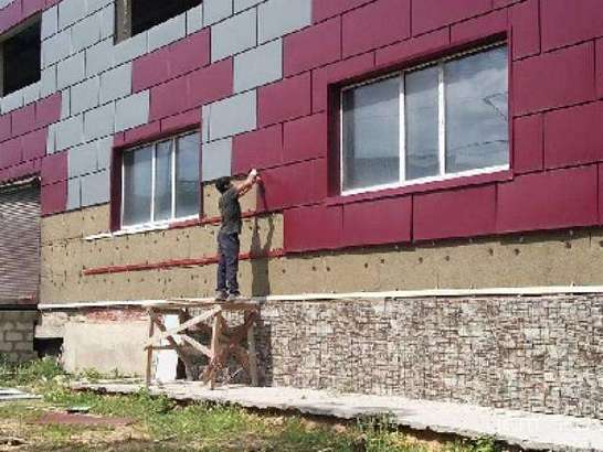 В Орле торговый центр на 60 лет Октября почти демонтировали.