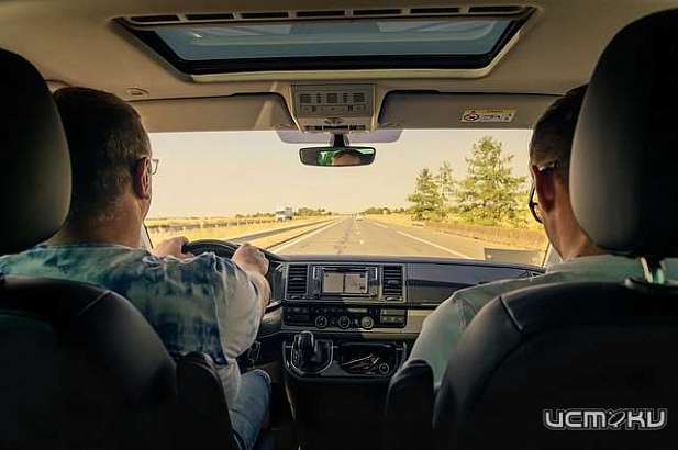 В Орле будут судить недобросовестного «автоучителя»