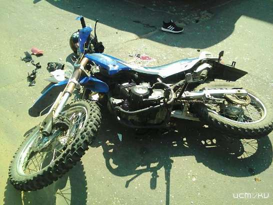 По вине неуступчивой автомобилистки в Ливнах мотоциклист попал в больницу 