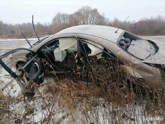 Вылетела на встречку: на орловской трассе в дорожной аварии пострадали два пенсионера