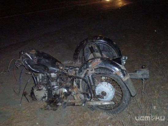 Мотоцикл врезался в припаркованную ГАЗель