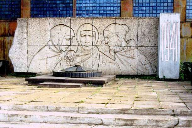 В Орле определили, кто будет заниматься содержанием кладбищ и воинских захоронений