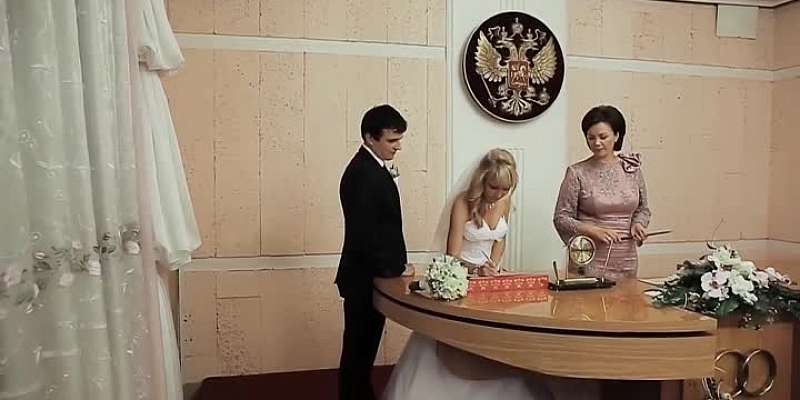 В Орле возобновил работу ЗАГС. С оговорками