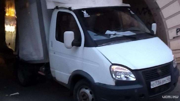 В Орле случилось очередное фиаско «Газели» под аркой моста