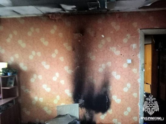 Возле "Гаммы" в Орле из-за пожара эвакуировали 10 человек  Возле "Гаммы" в Орле из-за пожара эвакуировали 10 человек