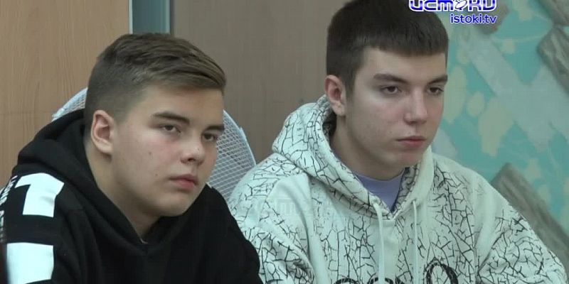 Там, где вековая лежала пыль, свой след оставил автомобиль! (с)