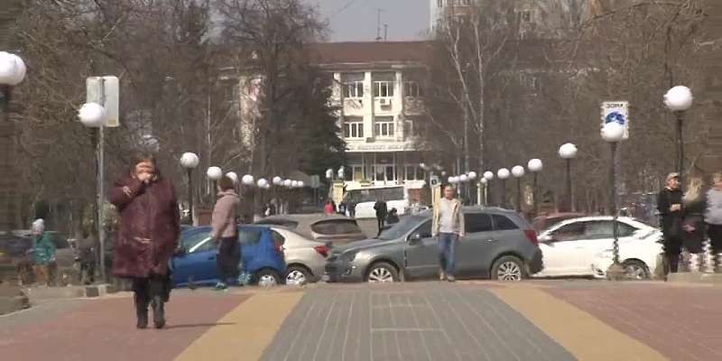 В Орел пока не поступит вакцина, орловчане прививаются от гриппа: традиционный брифинг Ивана Залогина
