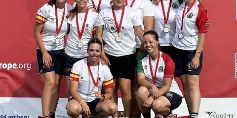 Орловские лучницы успешно выступили в Словении 