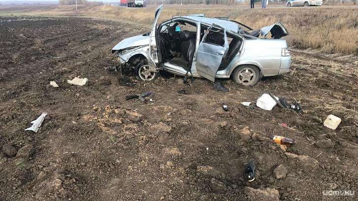 На Орловщине пьяный водитель «десятки» перевернулся с тремя пассажирами