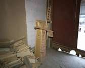 В пер. Пищевом в Орле жилой дом и цеха попали в беспросветную западню