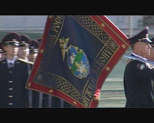 Орловскому юридическому институту им. Лукьянова вручили новое знамя 