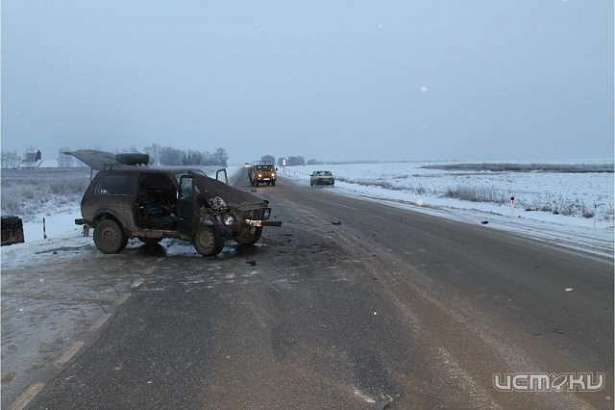 Серьезное столкновение машин произошло в Болховском районе