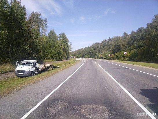 Под Орлом грузовик вылетел на встречку и протаранил «Газель». Есть пострадавший