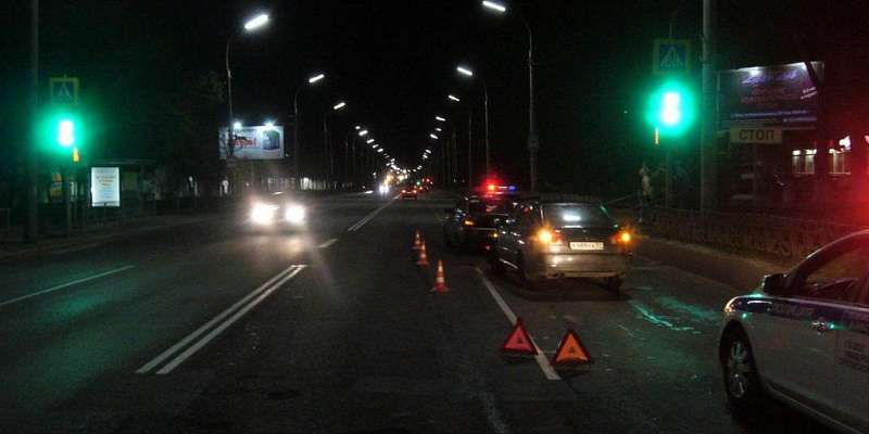 В Орле пассажирка ВАЗа попала в больницу из-за женщины за рулем «Черри»